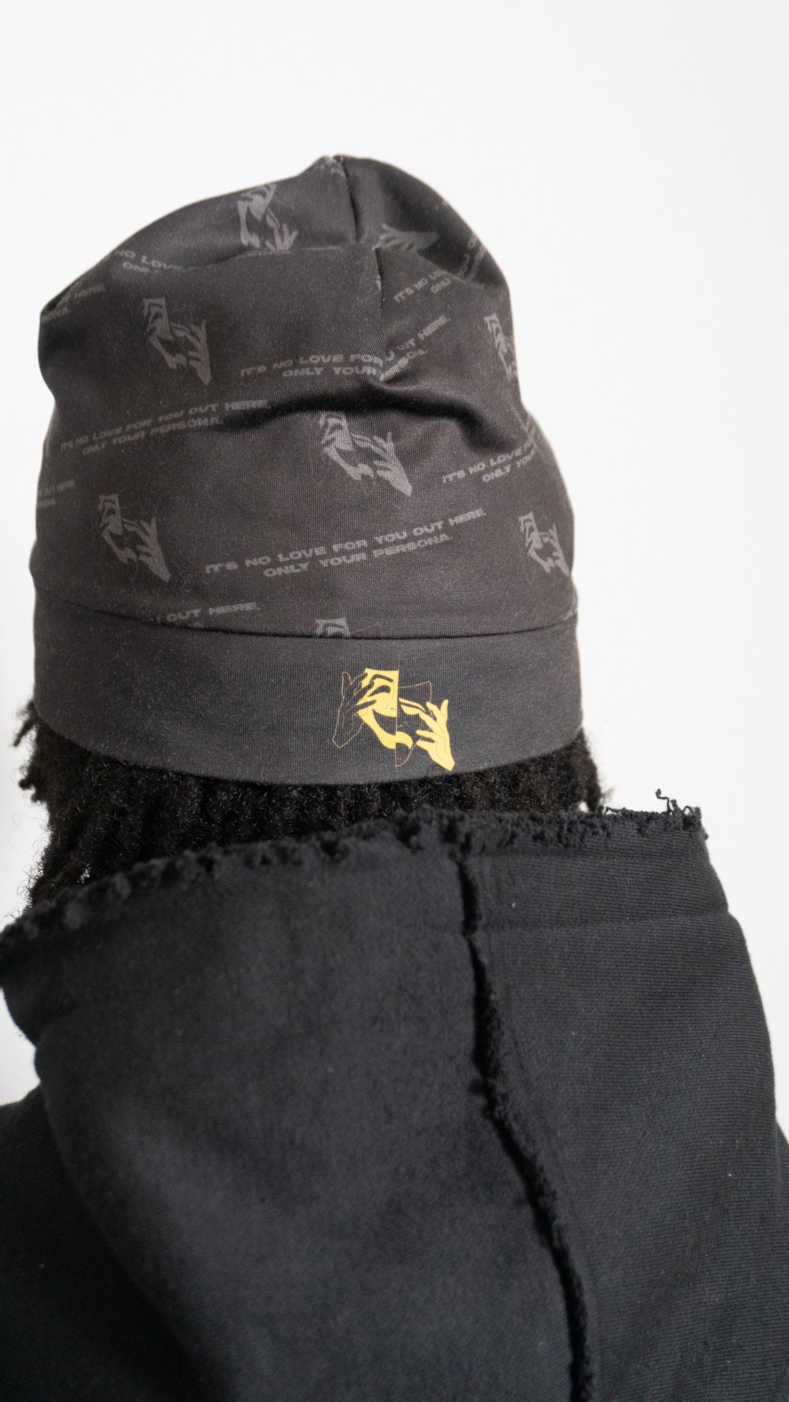 Onyx Gold Skull Cap