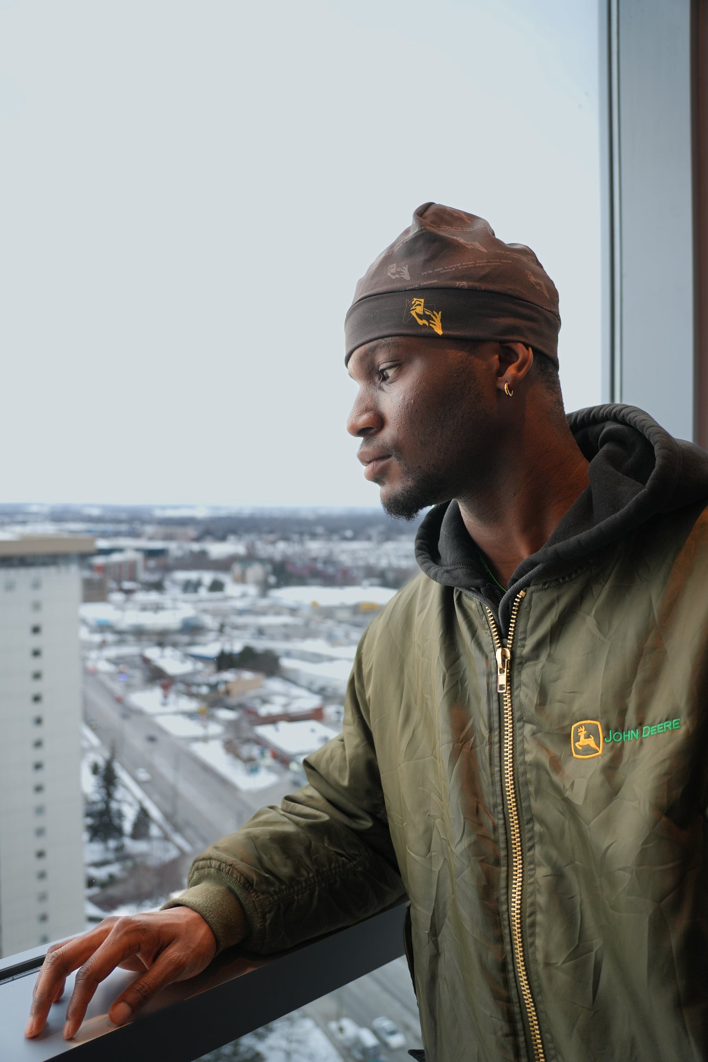 Onyx Gold Skull Cap